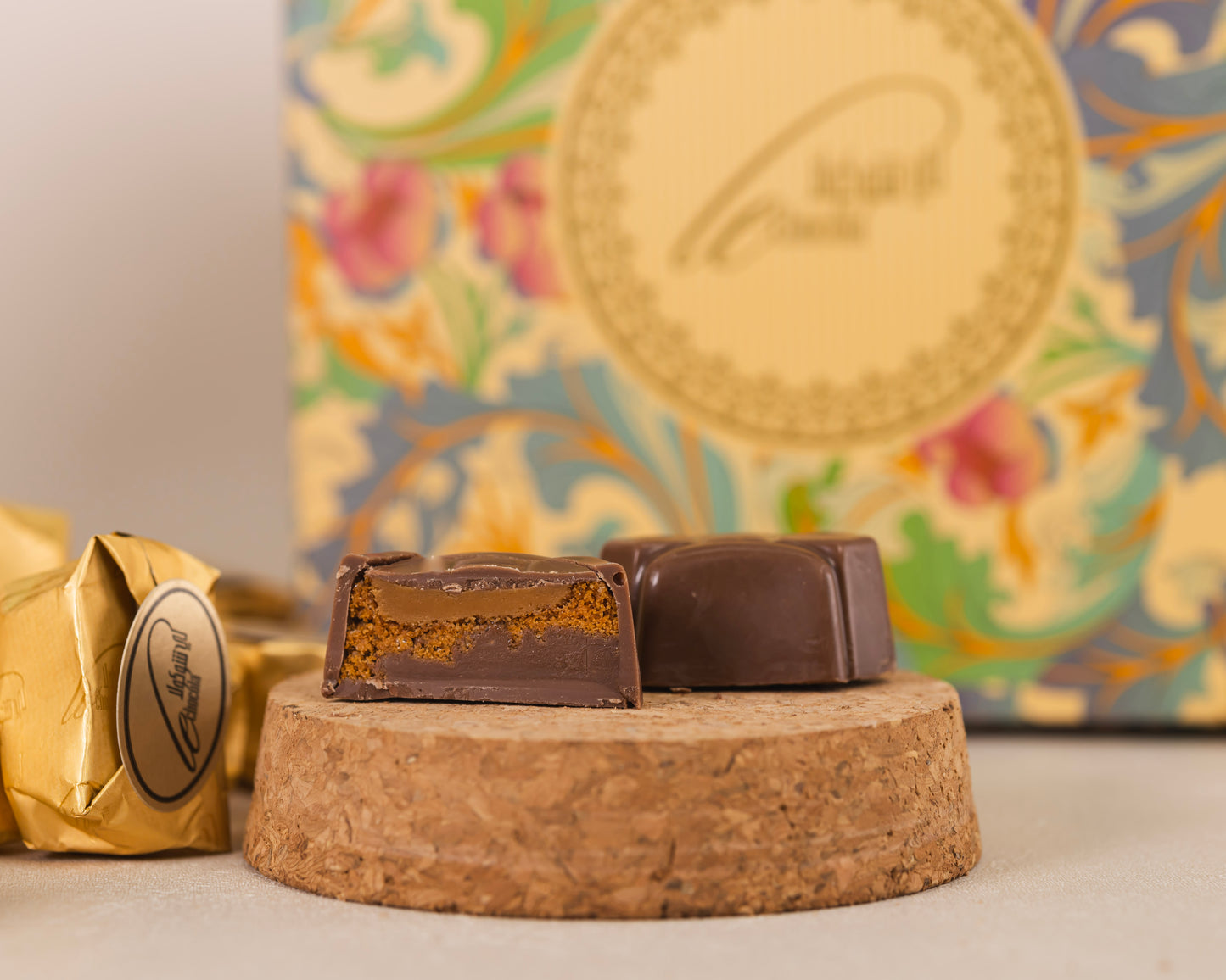 
                  
                    Chocolate loose ( lotus flavor )
                  
                