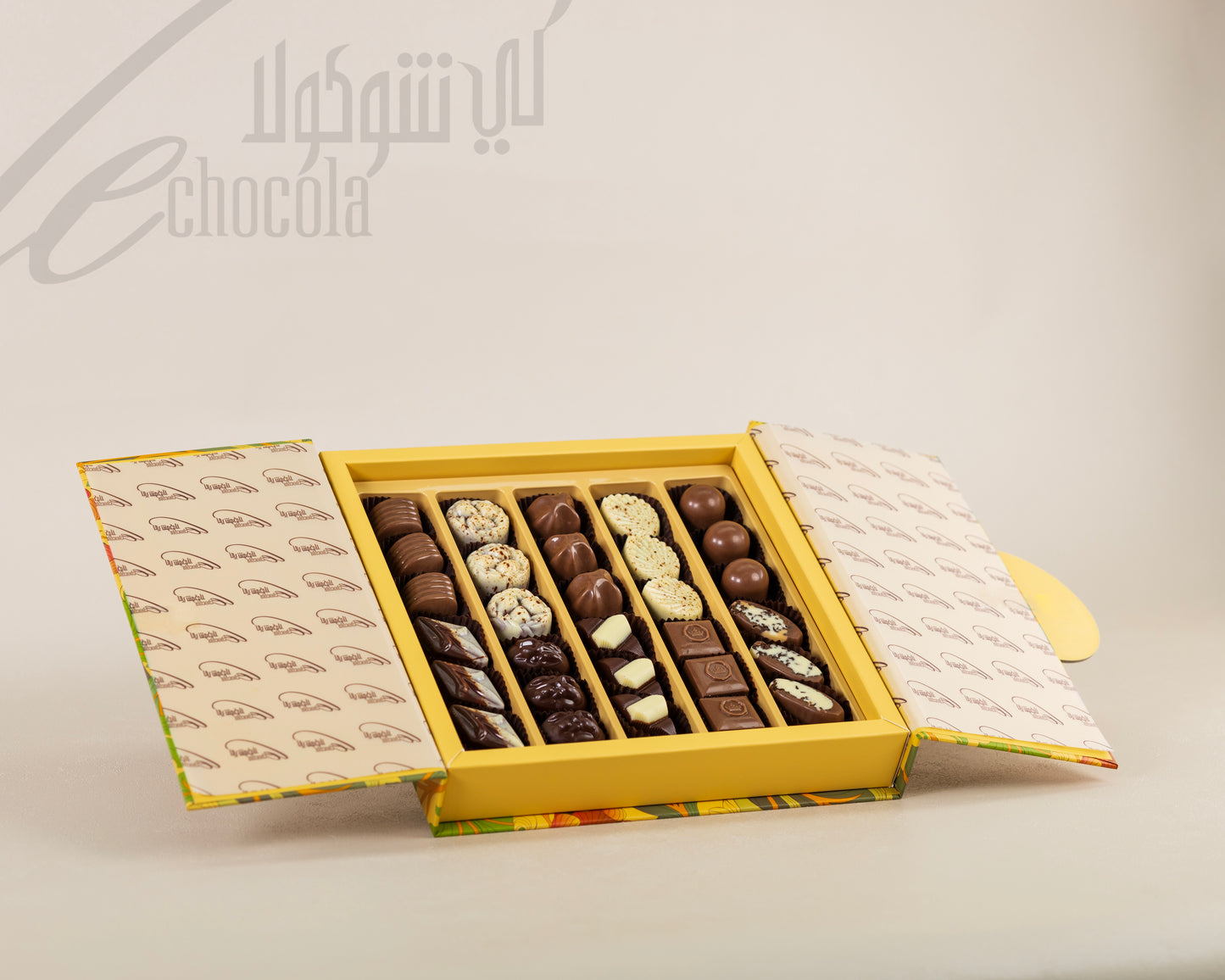 
                  
                    Le Chocola Special Box
                  
                