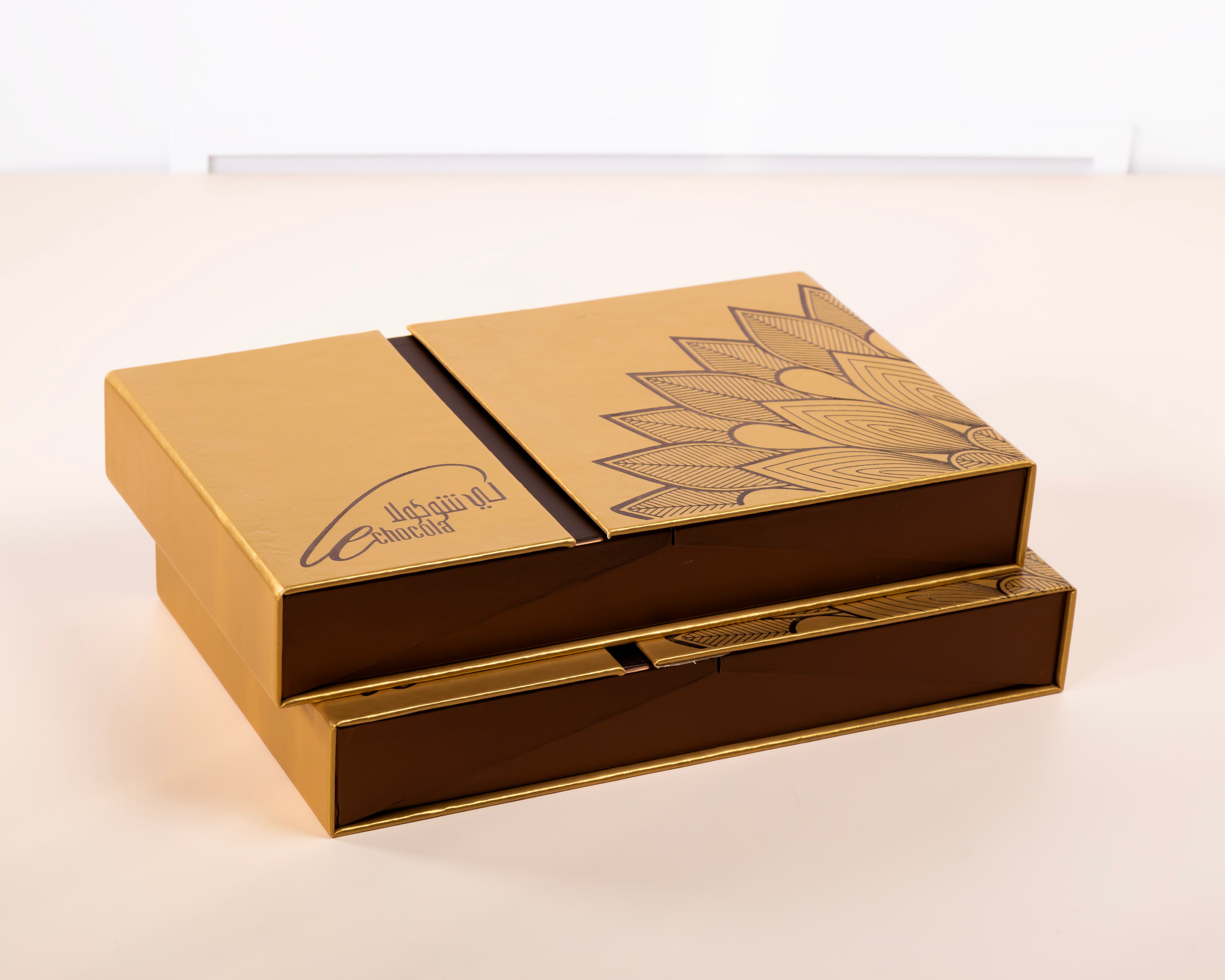 Le leather box 1