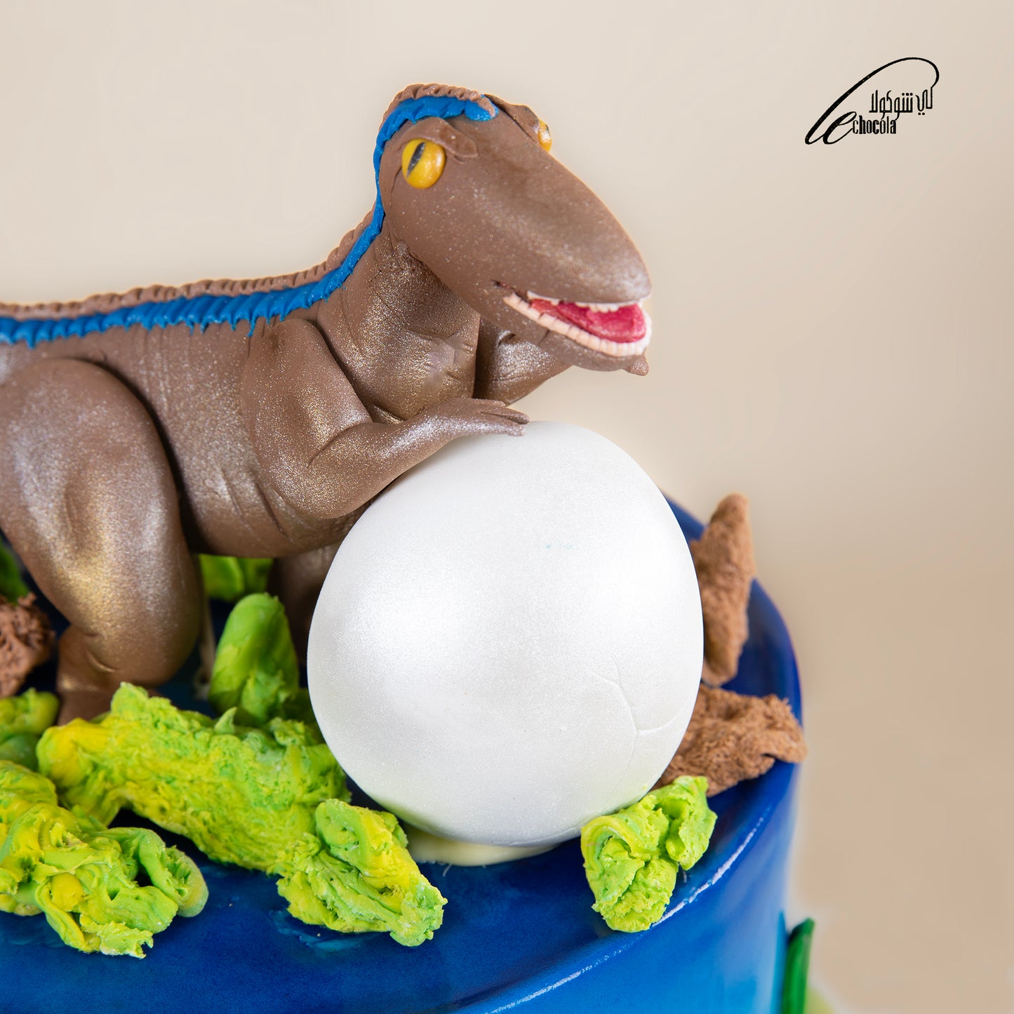 
                  
                    B7 LE CAKE
                  
                
