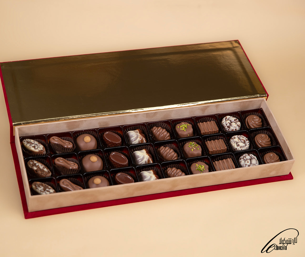 
                  
                    Le velvet box 2
                  
                