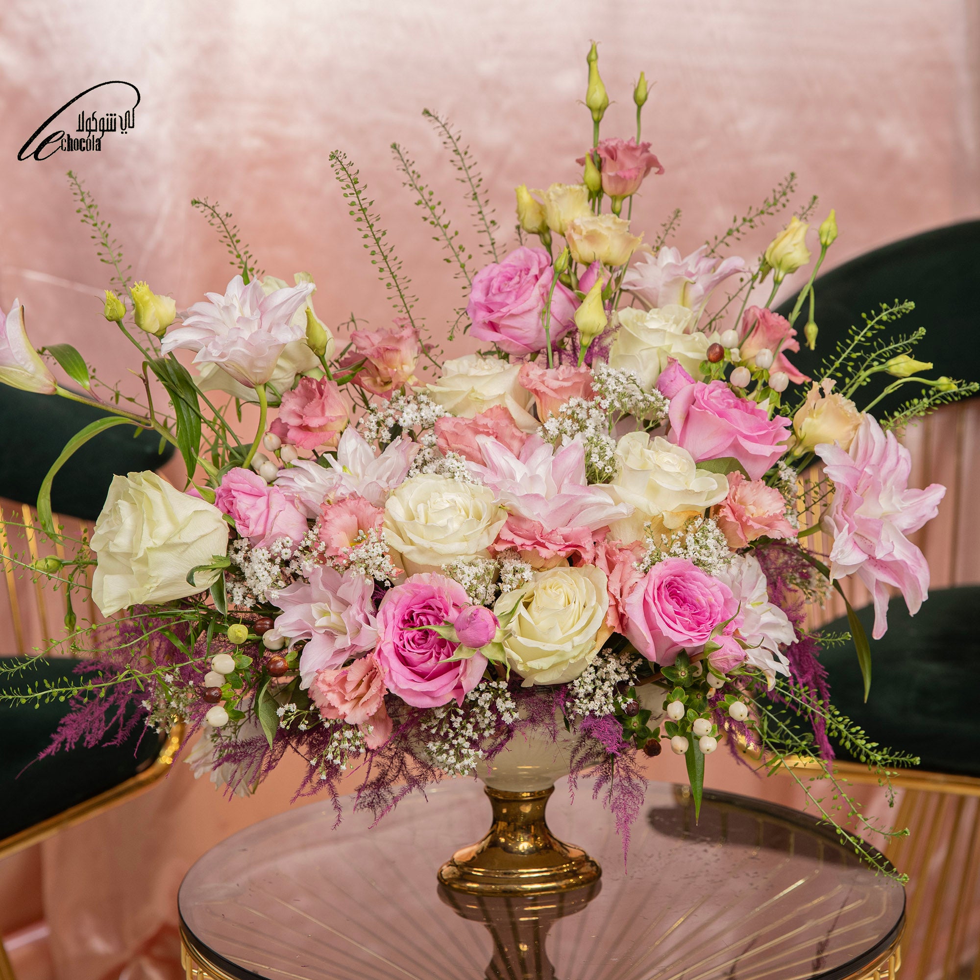 F11 flower vase