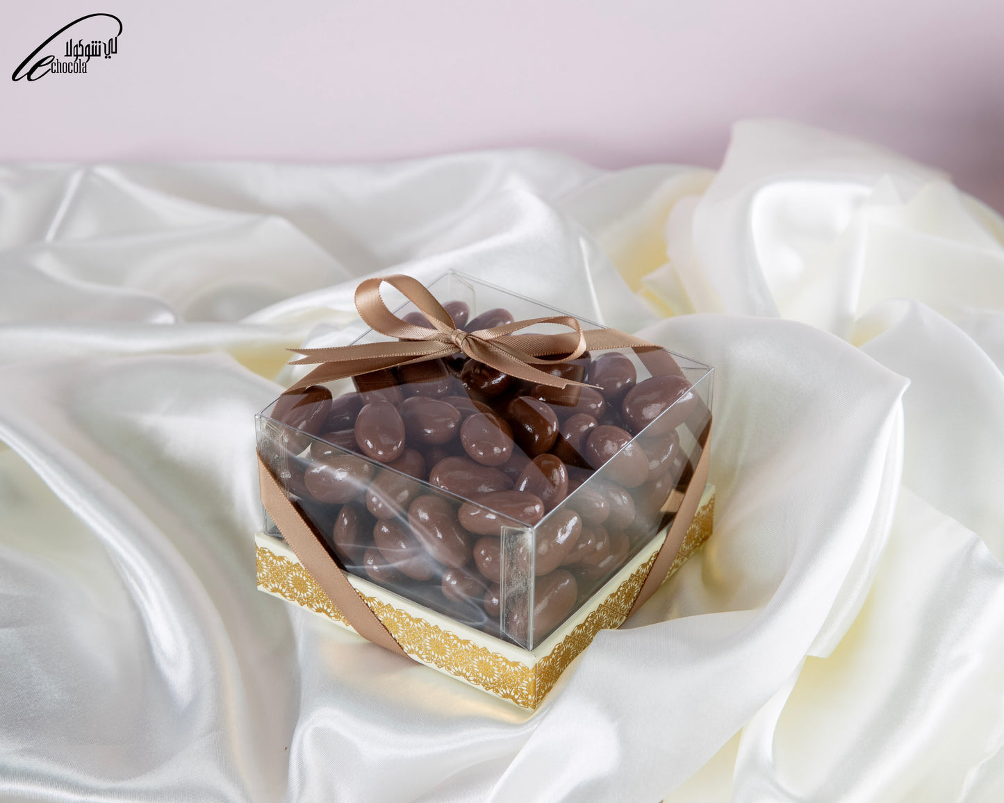 
                  
                    LE chocolate nuts
                  
                