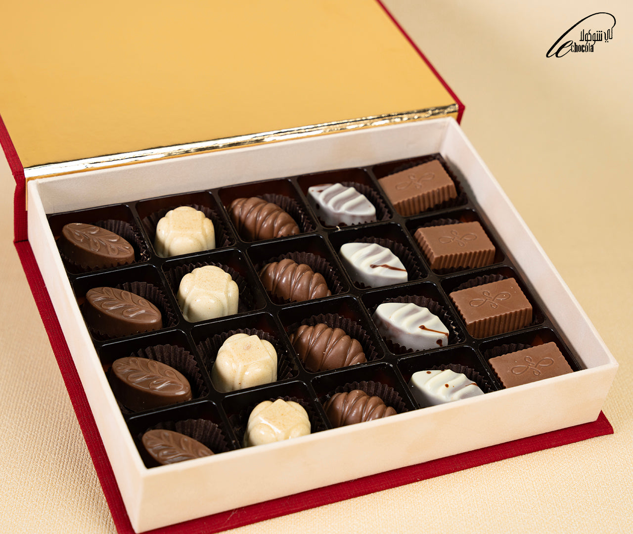 
                  
                    Signature Chocolate Gift
                  
                