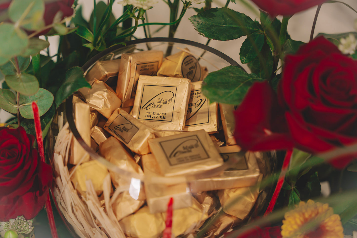 
                  
                    F25 flower bouquet with chocolate
                  
                