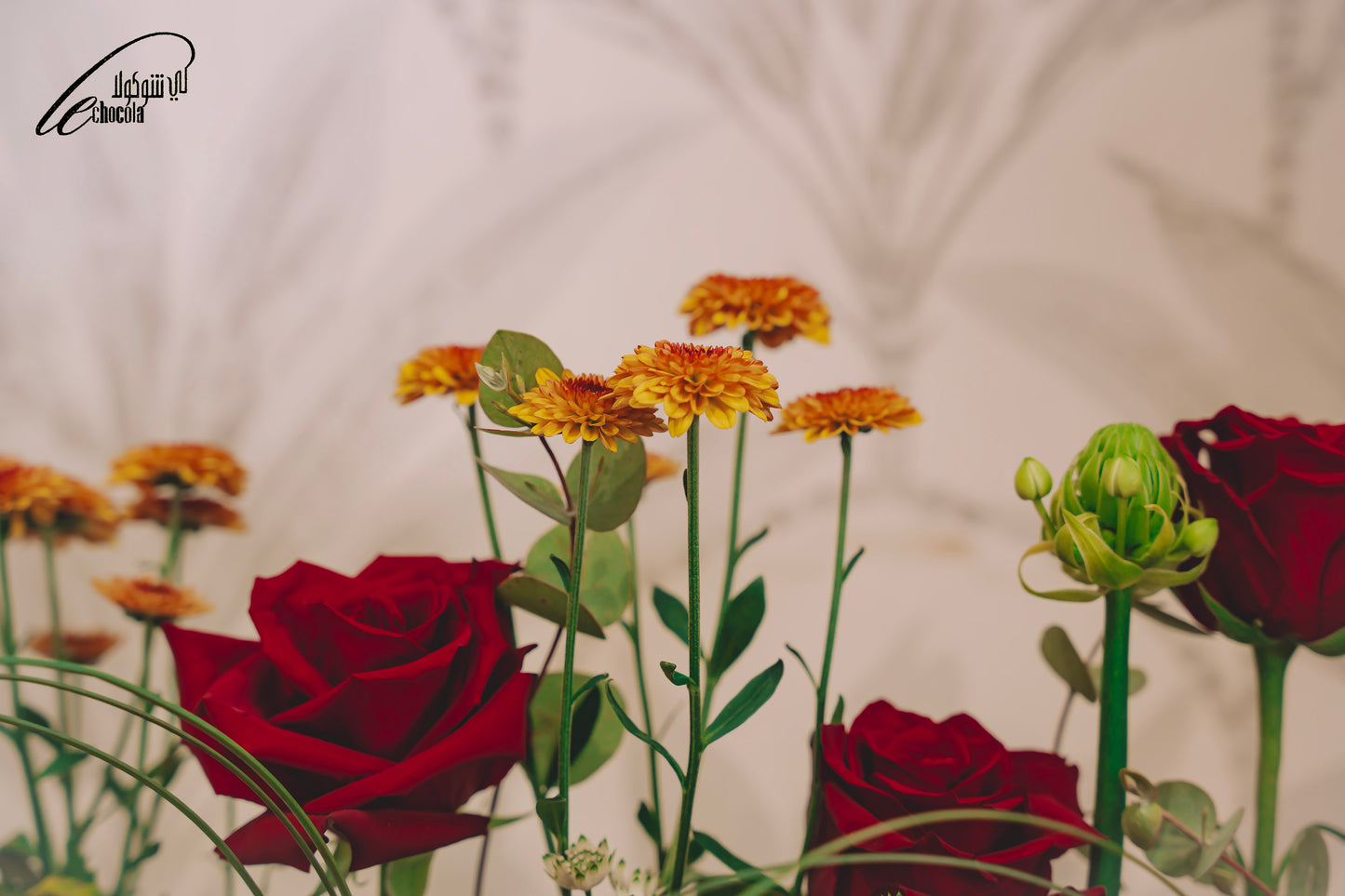 
                  
                    F25 flower bouquet with chocolate
                  
                