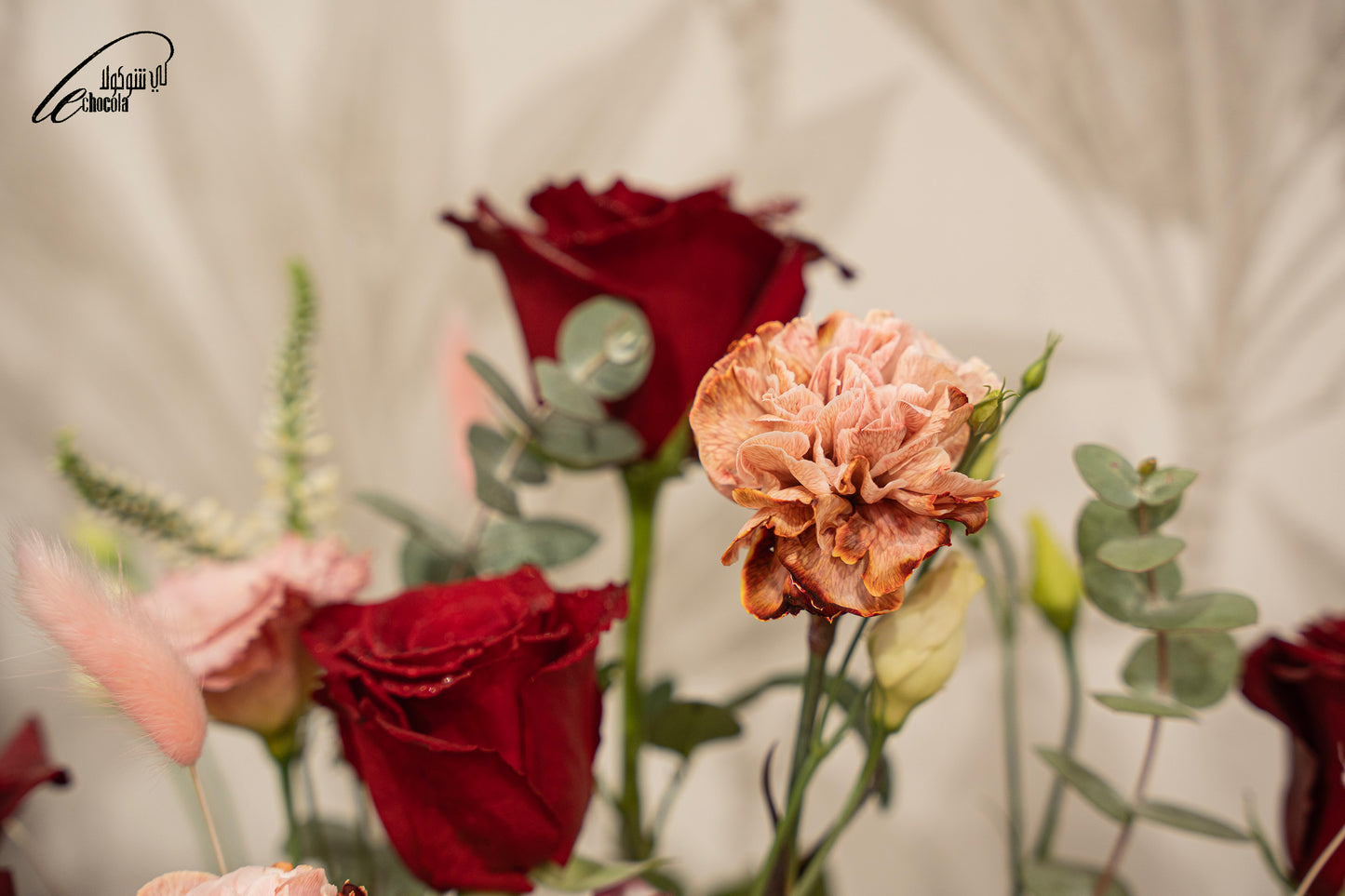 
                  
                    F30 flower bouquet with chocolate
                  
                
