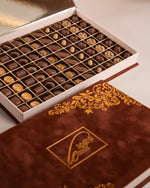 Load image into Gallery viewer, Le Velvet Box 6
