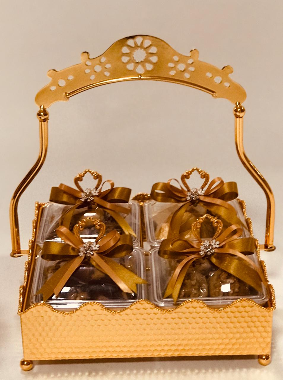 Le Chocola Chocolate Gift Online Order Free delivery Gifts UAE Online Le Chocola Send Gifts Sweets Gifts Birthday Gifts Mix Chocolates Chocolates Online Wedding Chocolates Dubai Gifts Online Gifts Le Chocola Online Store Mobile App Chocolate Delivery