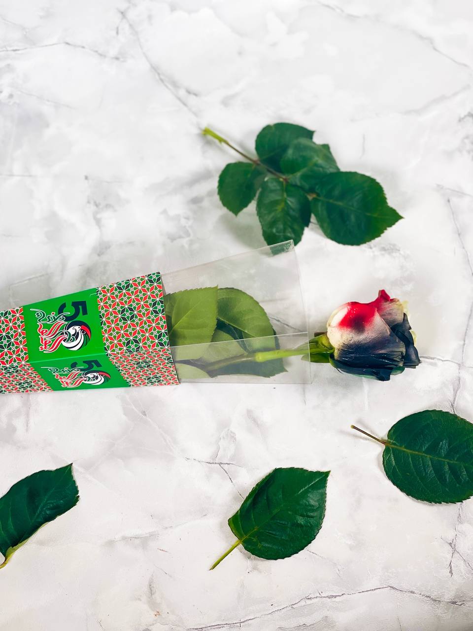 
                  
                    National Day Gift for one
                  
                